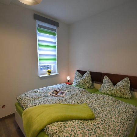 Bright Apartment In A District Of Ilmenau Stützerbach エクステリア 写真
